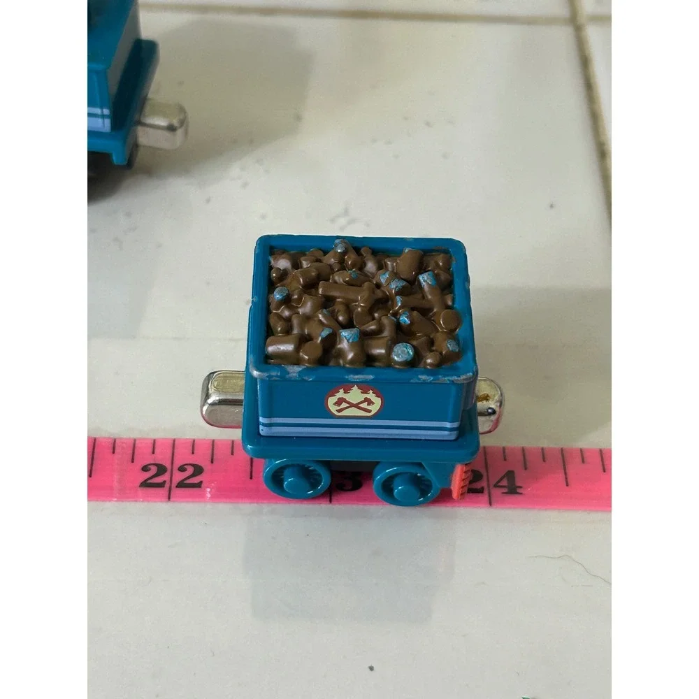 Thomas & Friends Take Along Mighty Mac Diecast Train Engine and Tender Set Blue